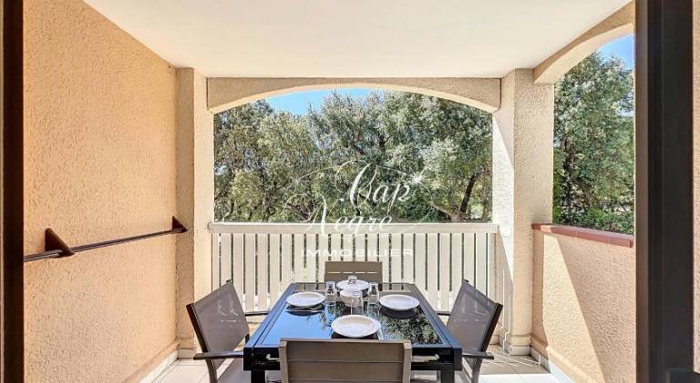 Rental apartment with garden & terrace — photo 3
