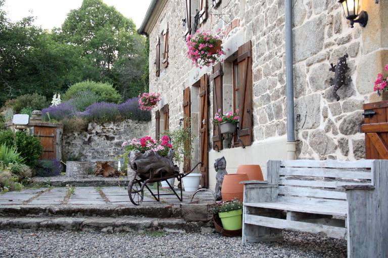 Bed & Breakfast Saint-Priest-des-Champs