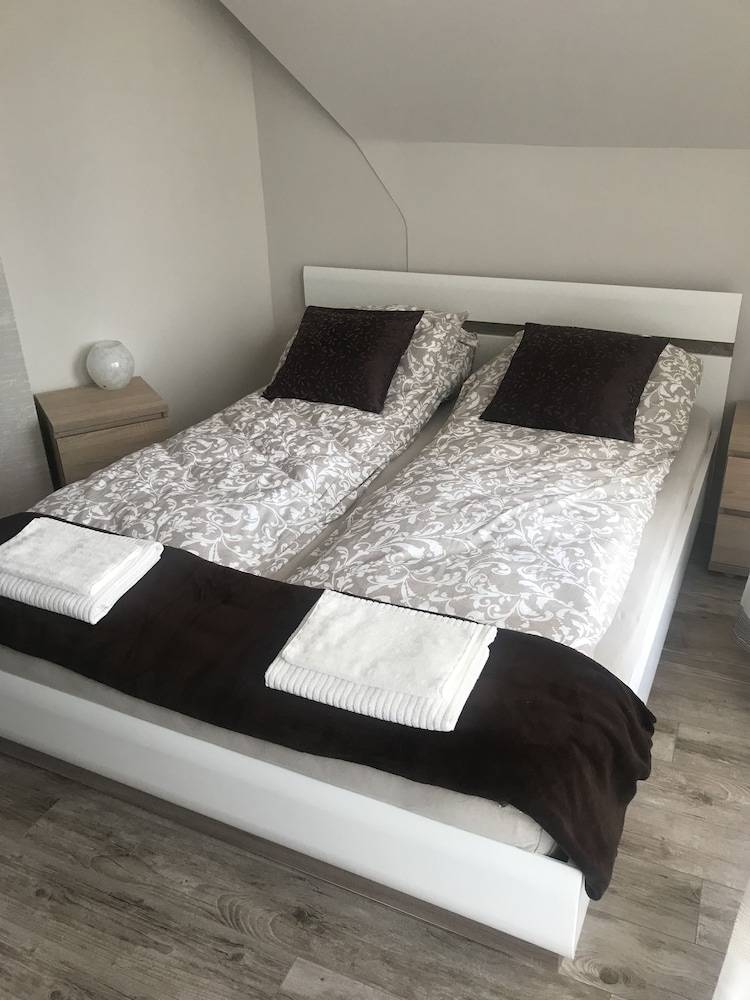 Pension Balatonlelle