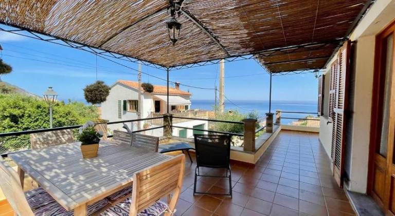 663 m&sup2; Ferienhaus