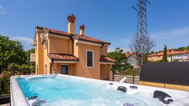 House Luka by Villas Guide in Opatija