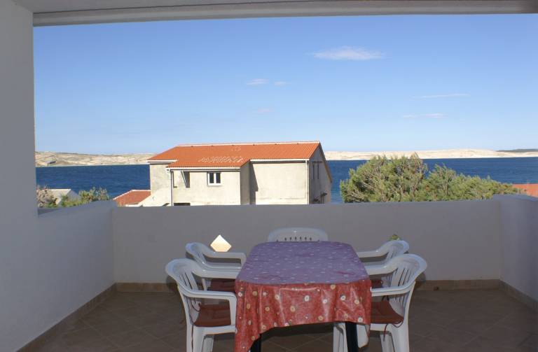 One bedroom apartment near beach Kustići, Pag (A-4087-b) in Senj