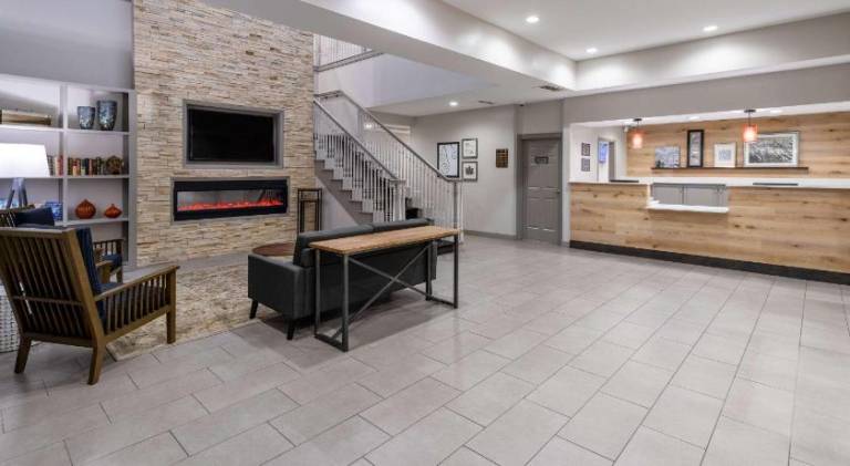 Country Inn & Suites by Radisson, Valdosta, GA — photo 4