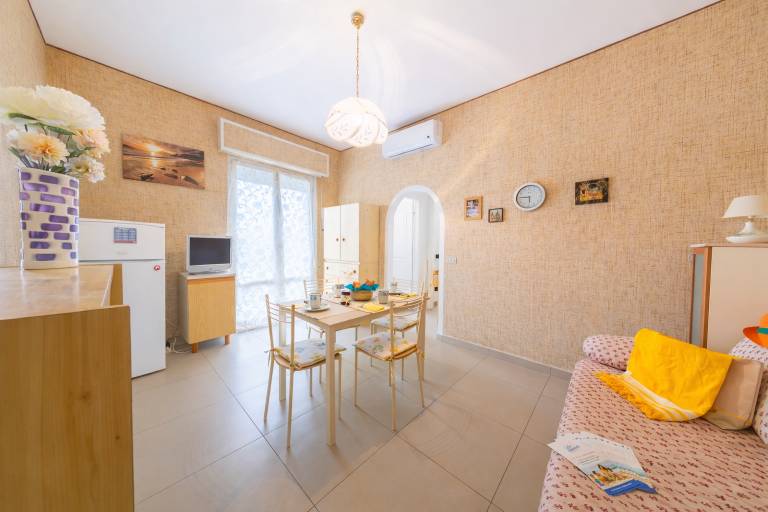 Child-friendly nice holiday apartment with garden | Beach nearby | Pets are welcome — photo 2