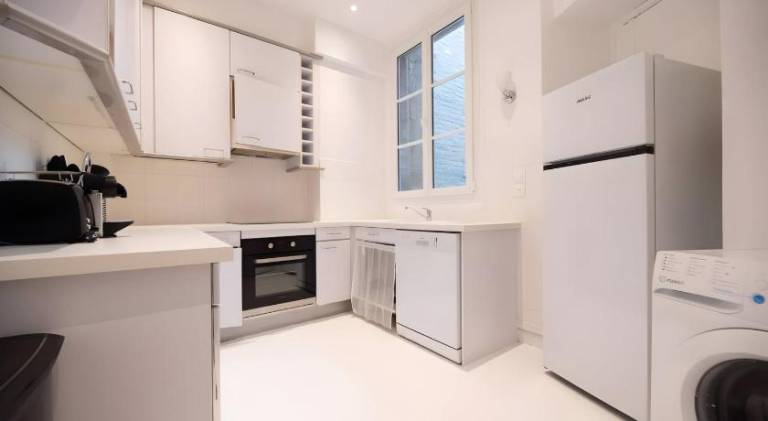 Rental apartment | Near Eiffel Tower — photo 2