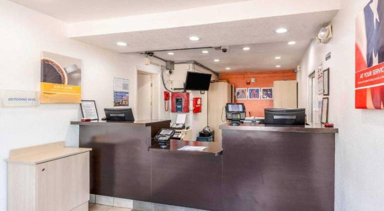 Motel 6 Columbus, GA — photo 5