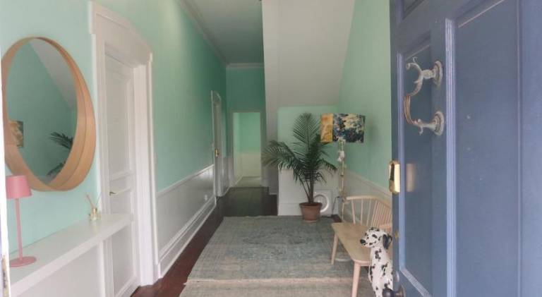 House with pool — photo 5