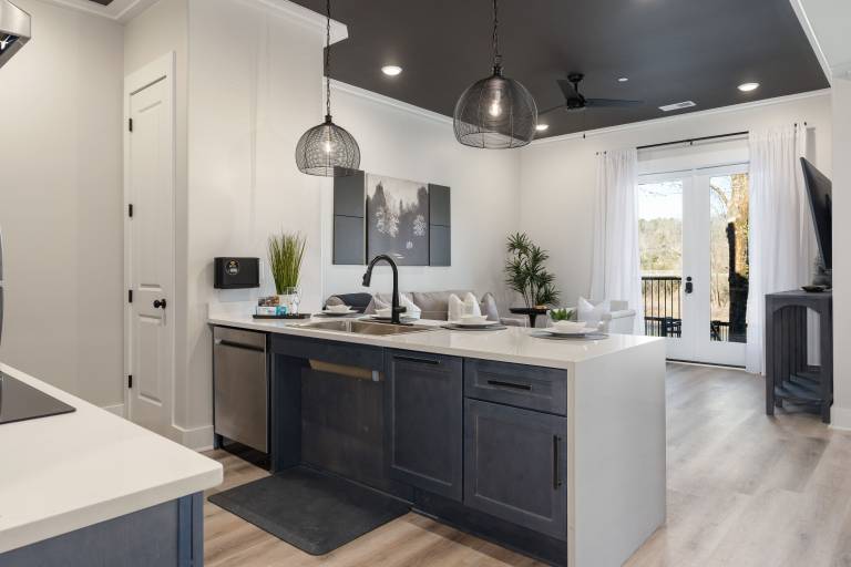 Condo  Alabaster