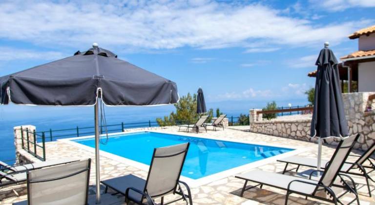 Villa with pool | Suitable for remote work — photo 2