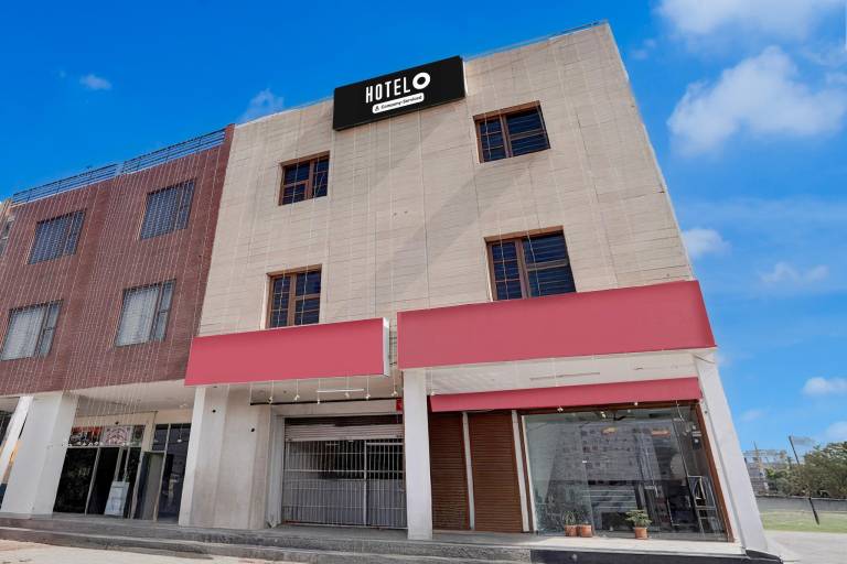 Hotel O by OYO Sector 58 Mohali Formerly Hotel Alpha