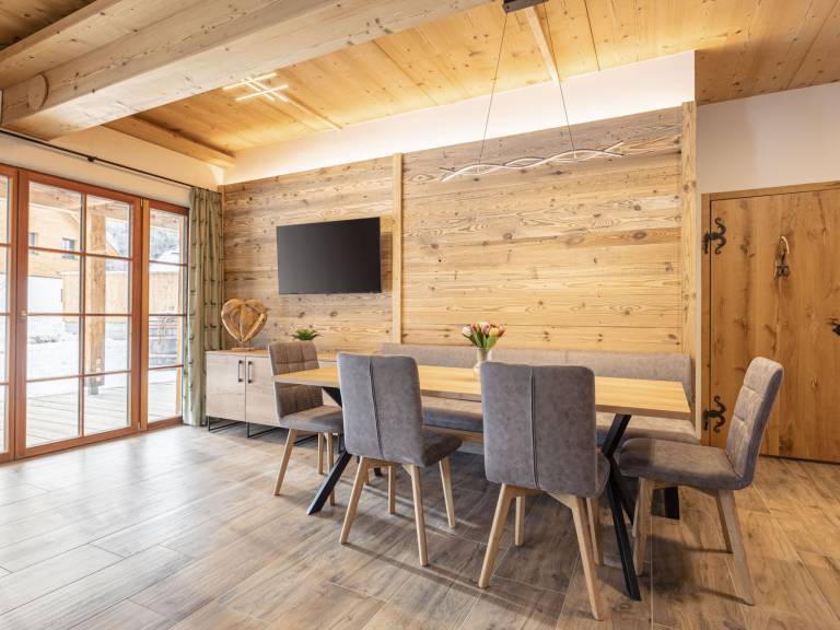 Ferienwohnung mit Hund in Mariapfarr f&uuml;r max. 10 Personen