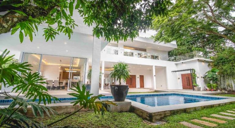 Rental apartment with pool — photo 3