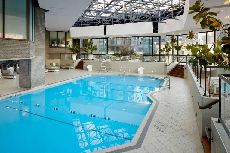 DoubleTree by Hilton Montreal Downtown — photo 3