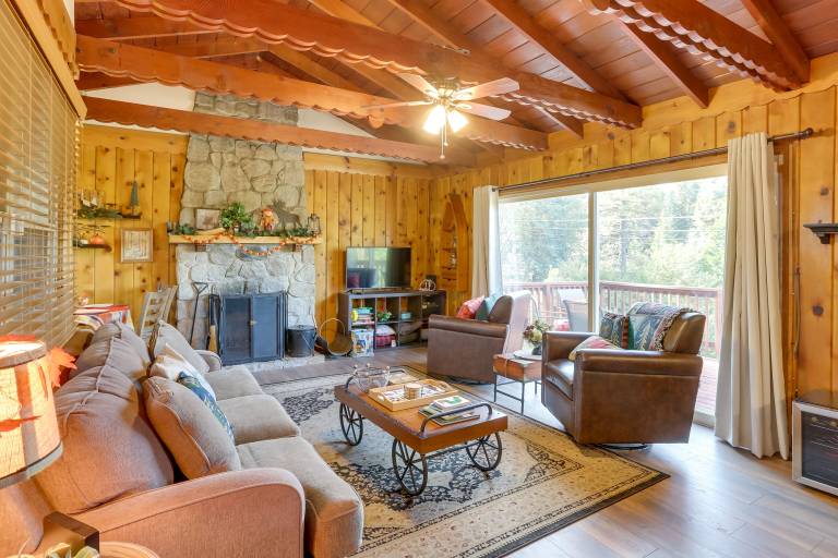Cabin Lake Gregory