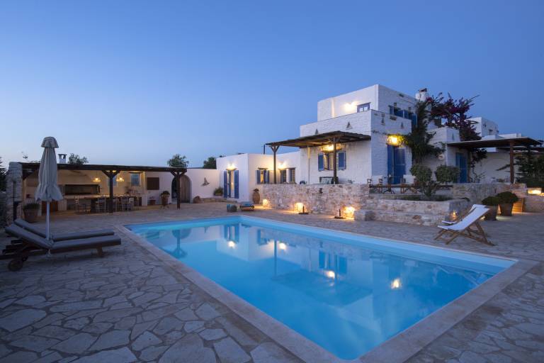 Villa Paros