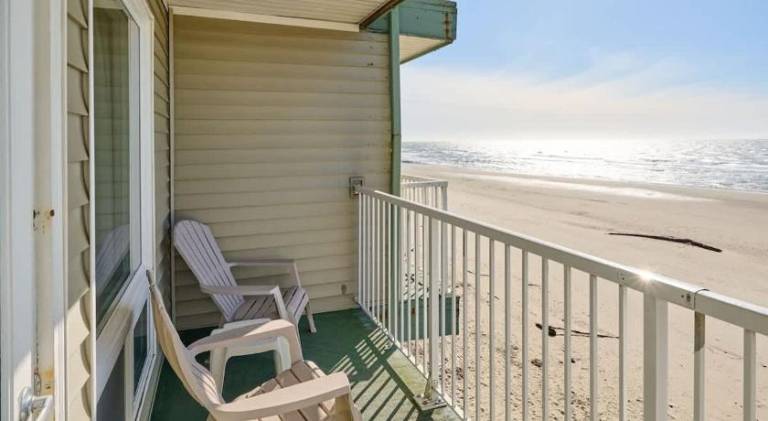 House | Close to the beach | Pet-friendly — photo 4