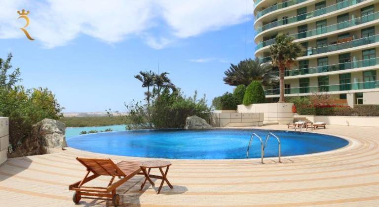 Holiday apartment with pool — photo 3