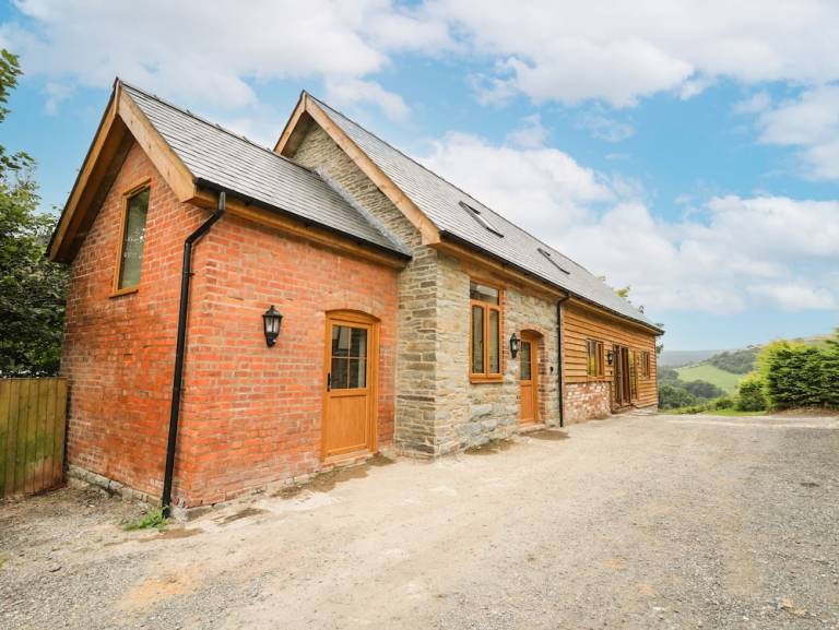 Cottage Llangunllo