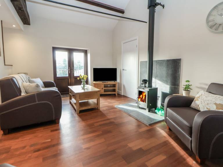 Cottage with 2 rooms for 4 persons — photo 2