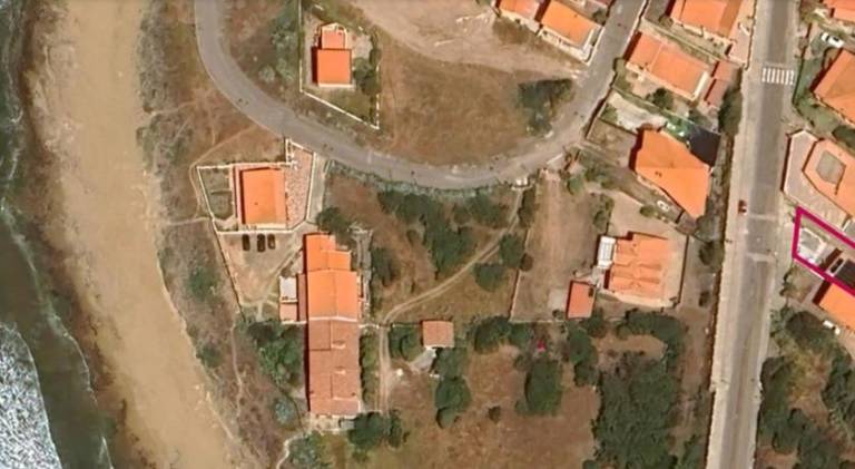 Beautiful holiday apartment with grill, terrace & yard | Beach nearby | Pets are welcome in Oristano