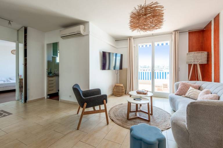 Child-friendly rental apartment with terrace & barbeque | Beach nearby | Perfect for remote work | Pet-friendly — photo 4