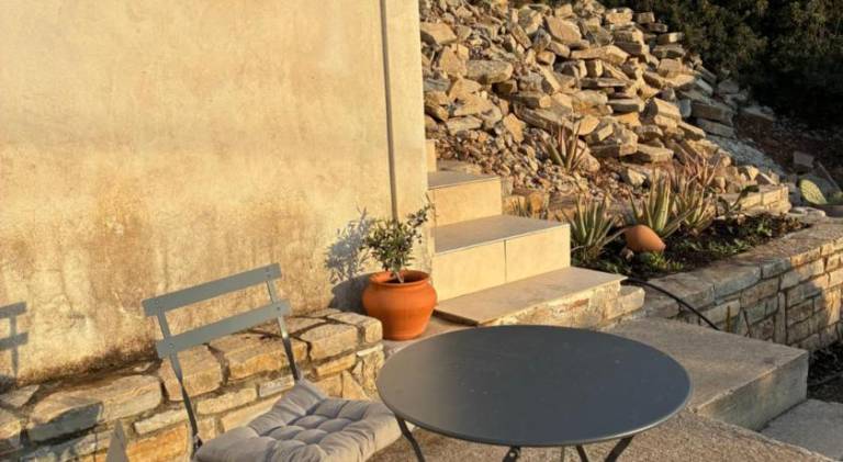 Klima Beach House Walk to Sea Easy Stay — photo 3
