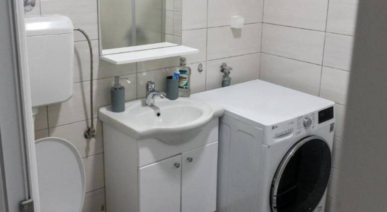 Holiday apartment with 1 room for 6 persons — photo 2