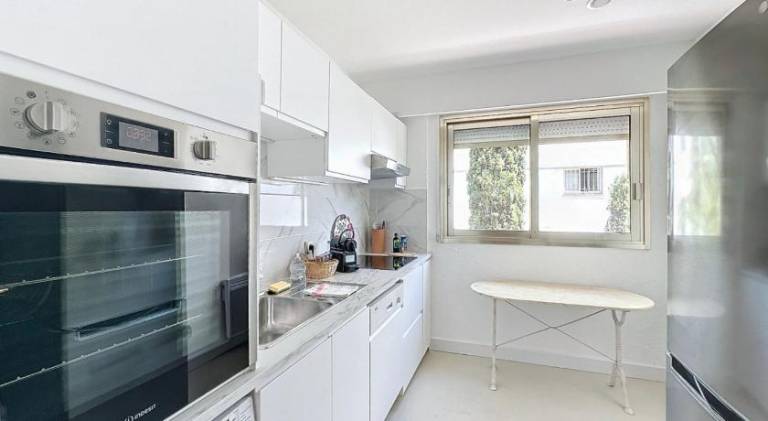 2 bedroom apartment with parking 3 mins from La Croisette beach — photo 3