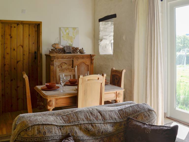 Family-oriented cottage with grill & garden | Dogs allowed — photo 3