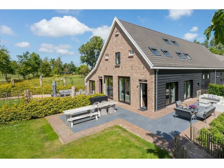 Villa Vrouwenpolder