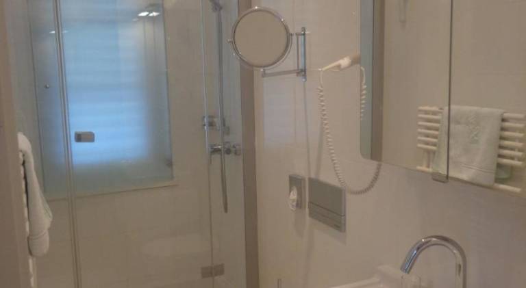 Serviced apartment with terrace — photo 2