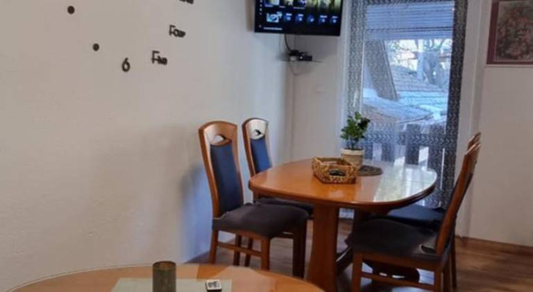 Apartma Rakovnik