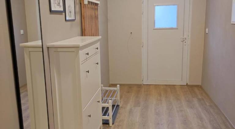 Rental apartment with 2 rooms for 6 persons — photo 3