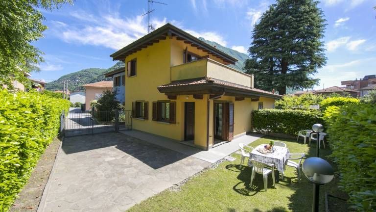 Ferienwohnung  Laveno-Mombello