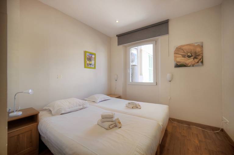 Rental apartment with 2 rooms for 4 persons — photo 5