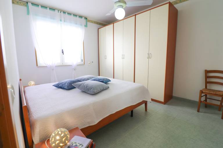 Air-conditioned Apartment "Karm" with Balcony and Great Location — photo 4