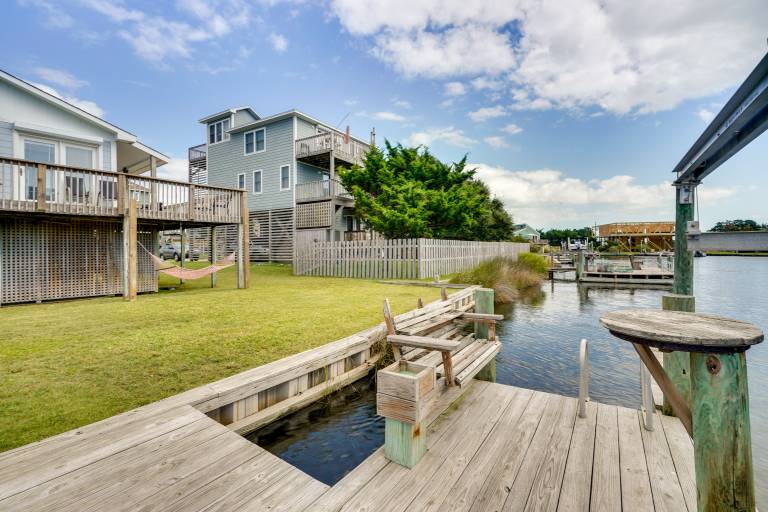Frisco Coastal Paradise w/ Boat Dock & Water Views — photo 3