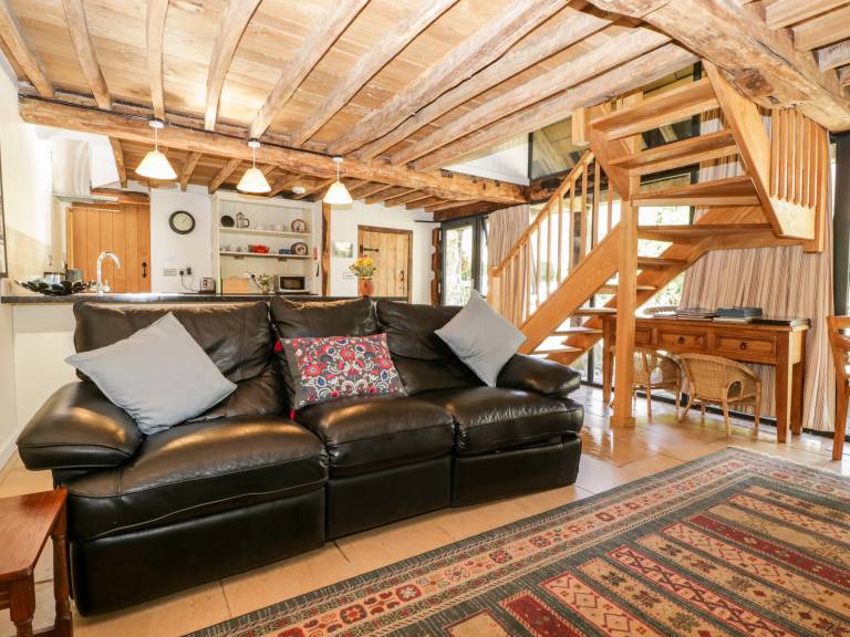 Cottage  Wotton-under-Edge
