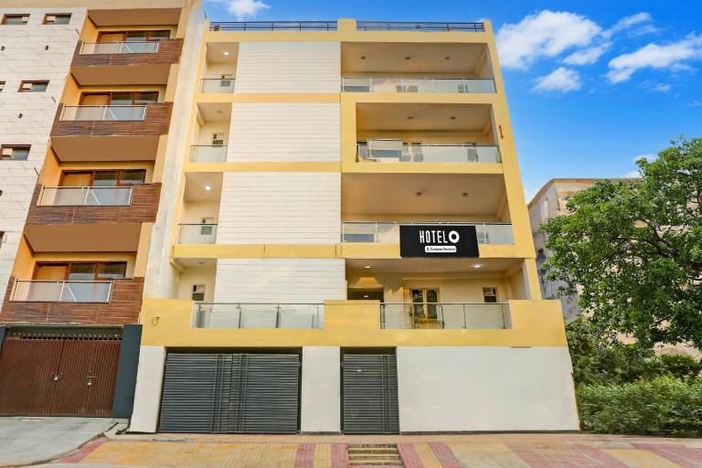 Hotel O Rohini Sector 20 Formerly Yellow Saffron
