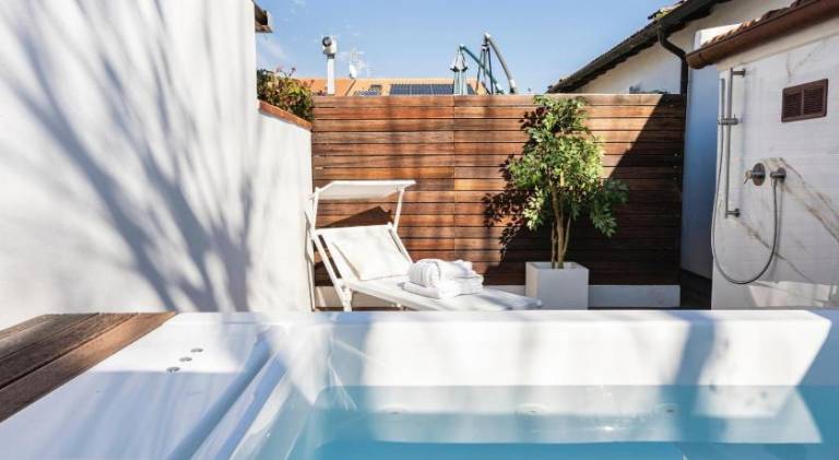 Villa with jacuzzi & pool in Forte dei Marmi
