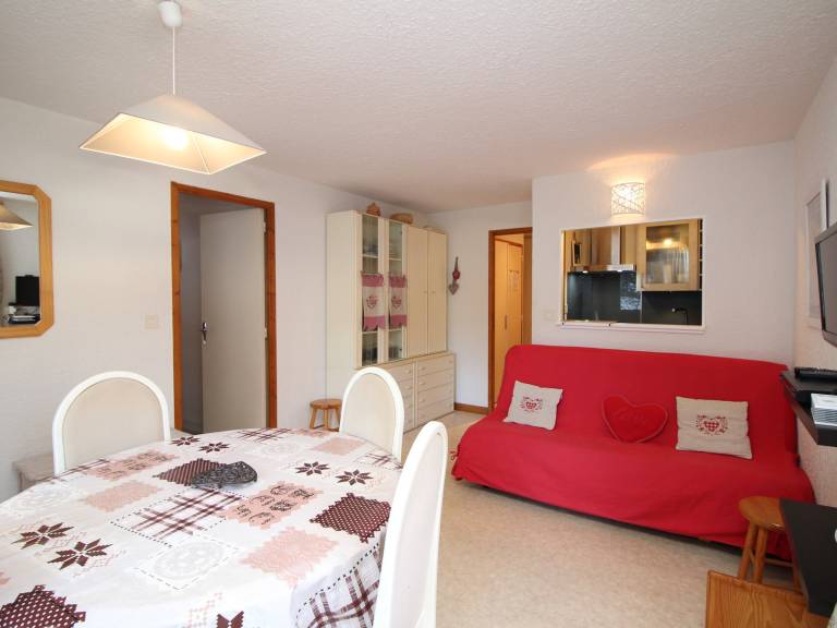 Apartment with 1 room for 4 persons — photo 2