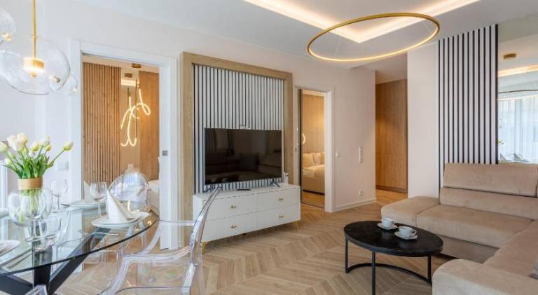 Holiday apartment with sauna, jacuzzi & pool — photo 2