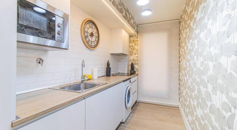 Rental apartment with patio | Next to Cathedral-Basilica of Our Lady of the Pillar — photo 5