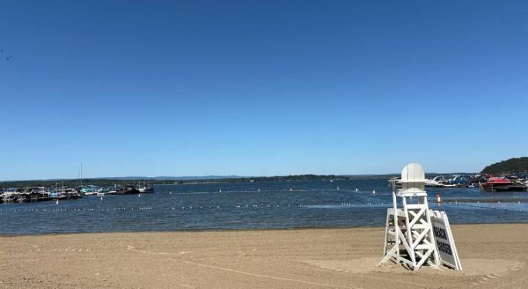 House | Next to the beach | Dogs allowed in Saratoga Springs, NY