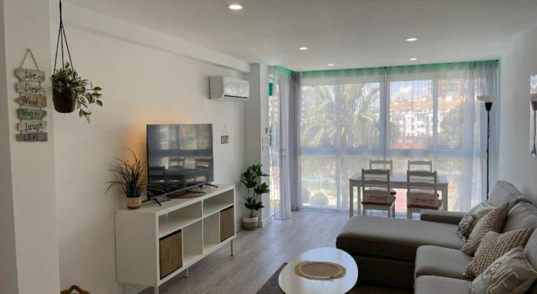 Rental apartment with terrace, private pool & garden | Next to the beach | Dogs allowed — photo 2