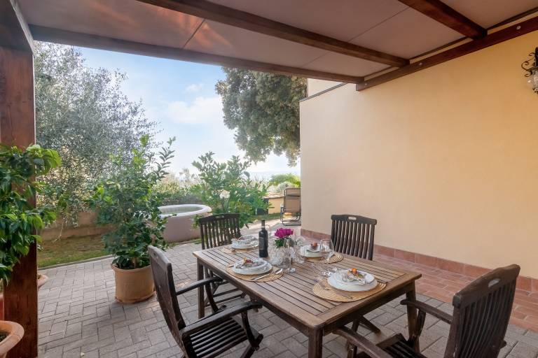 Holiday Home 'Il Piccolo Borgo - Quadrilocale' with Shared Pool, Wi-Fi and Air Conditioning in Certaldo