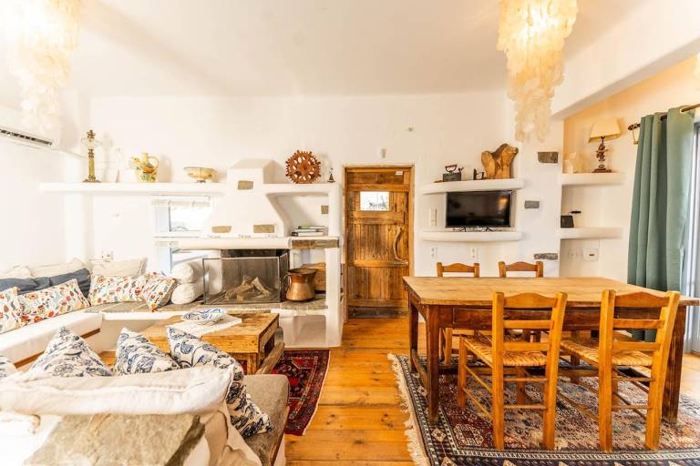 Charming vacation home with garden & terrace | Suitable for remote work | Pet-friendly — photo 3