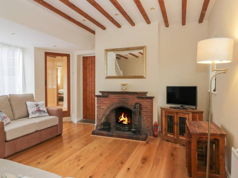 Family-oriented lovely cottage with garden | Pets allowed — photo 3