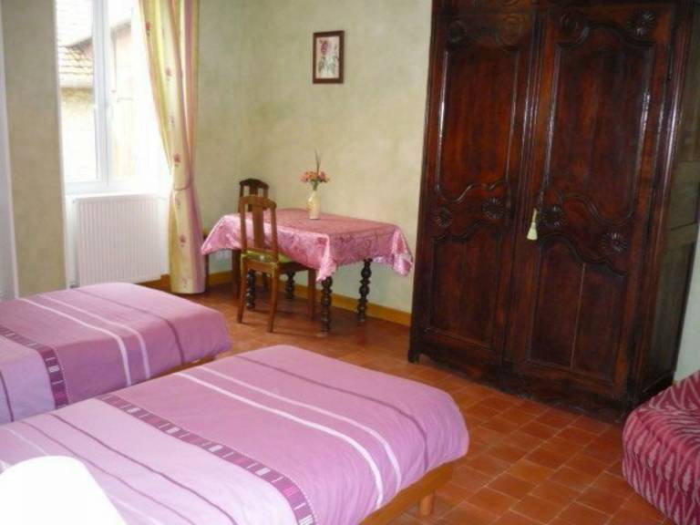 Charming Cottage with Garden, Near Paris & Orléans — photo 5