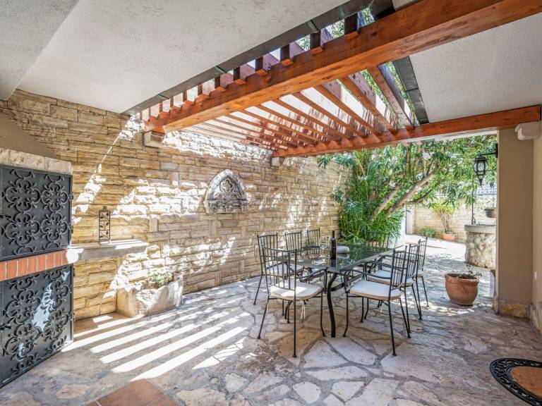 Villa Anna Varos — photo 2